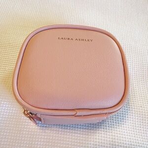 LAURA ASHLEY Travel Oil Diffuser With Oil in Travel Case
